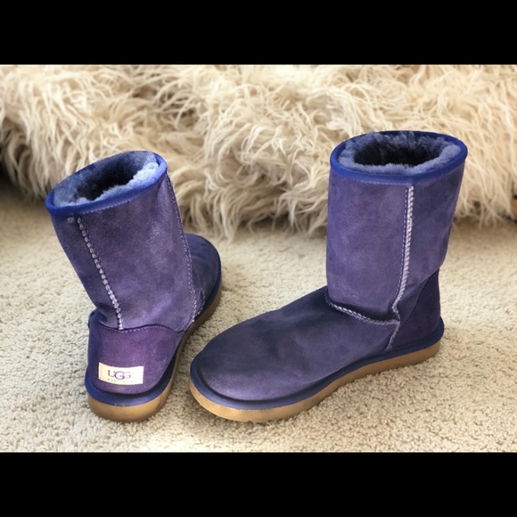UGG Shoes - UGG Short Classic Boots